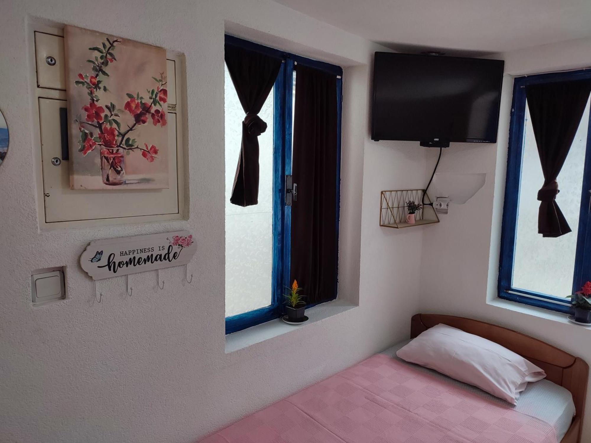 Bay Mola Home Κότορ Εξωτερικό φωτογραφία